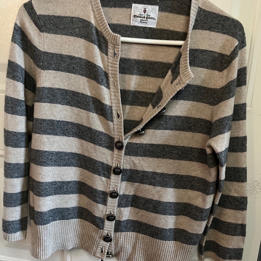 Twisted Heart (M) cardigan